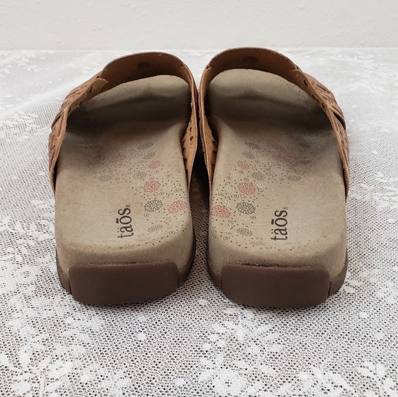 Taos Footwear Shoes | Taos Guru Sandals In Honey Sz 1 | Poshmark